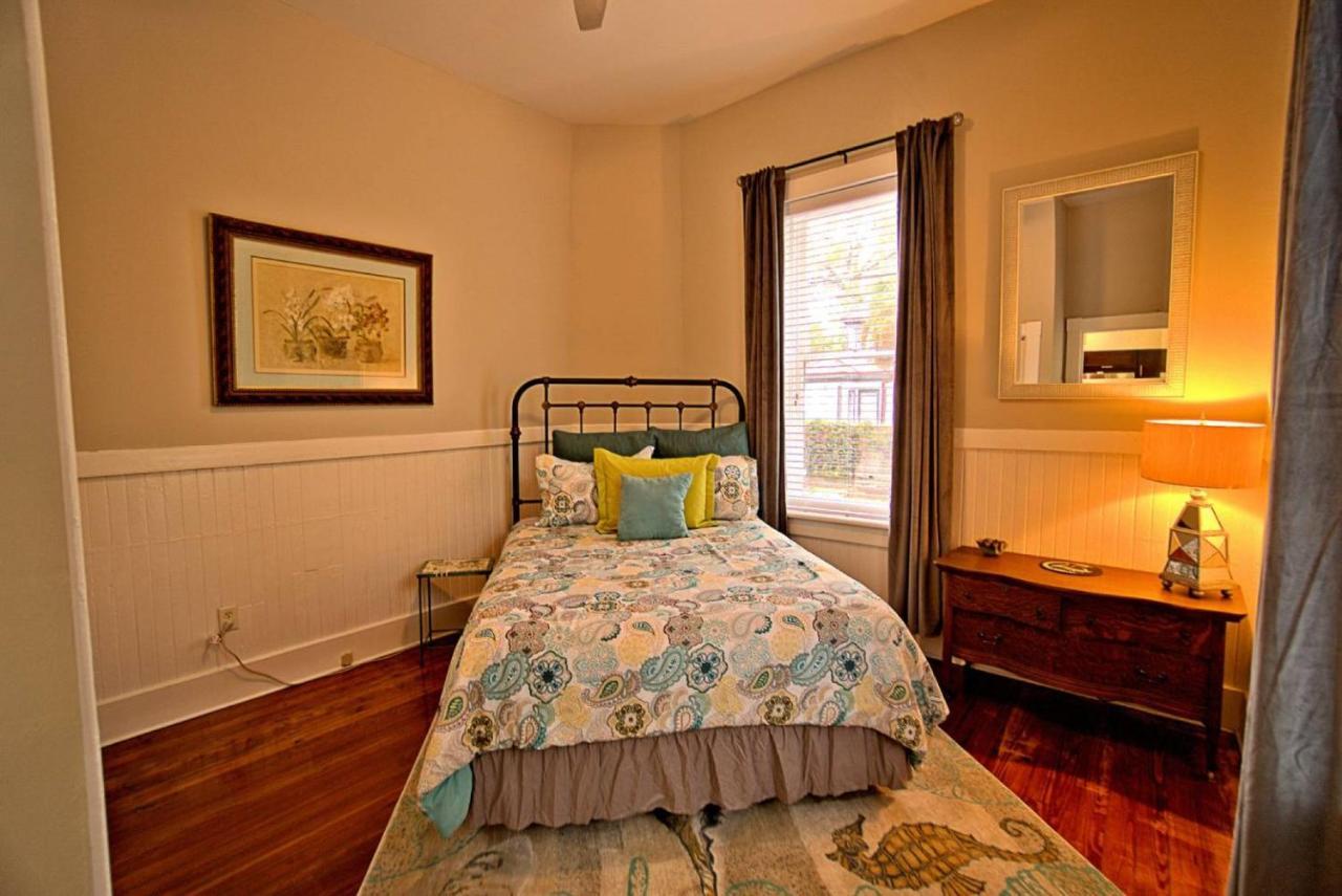 Appartamento 420Waldburg A - Modern Apt With Southern Charm Blocks From Forsyth Savannah Esterno foto